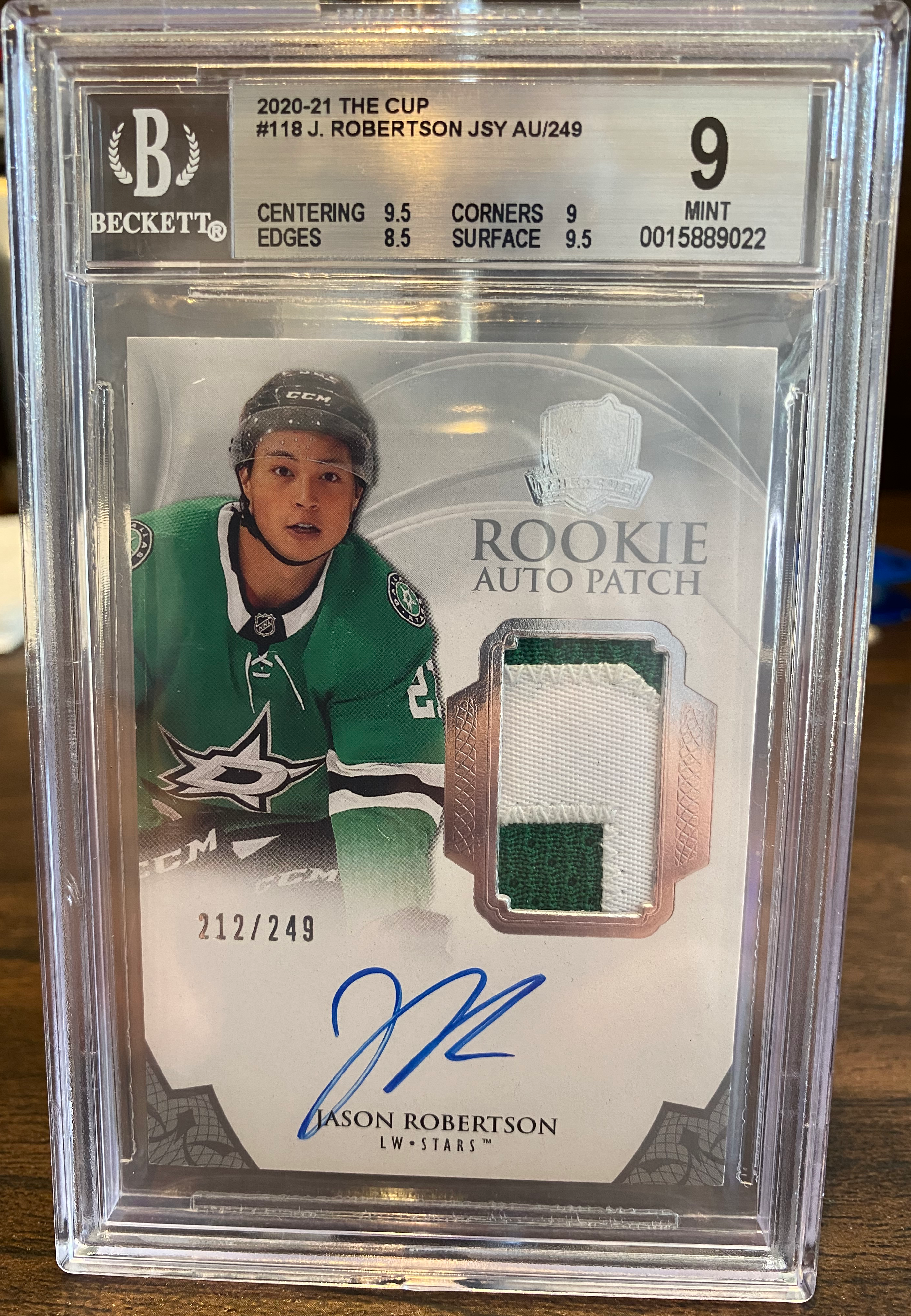 2020-21 Upper Deck The Cup Jason Robertson Auto RPA /249 BGS 9